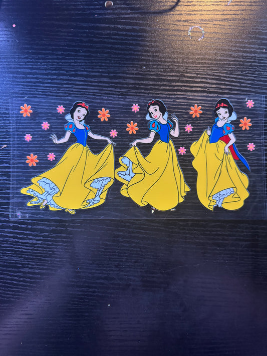 382 Snow White