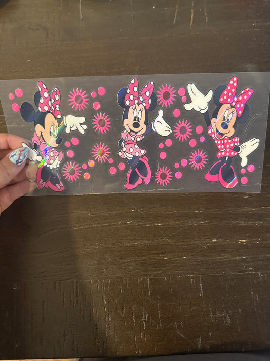 332 Minnie Mouse holo