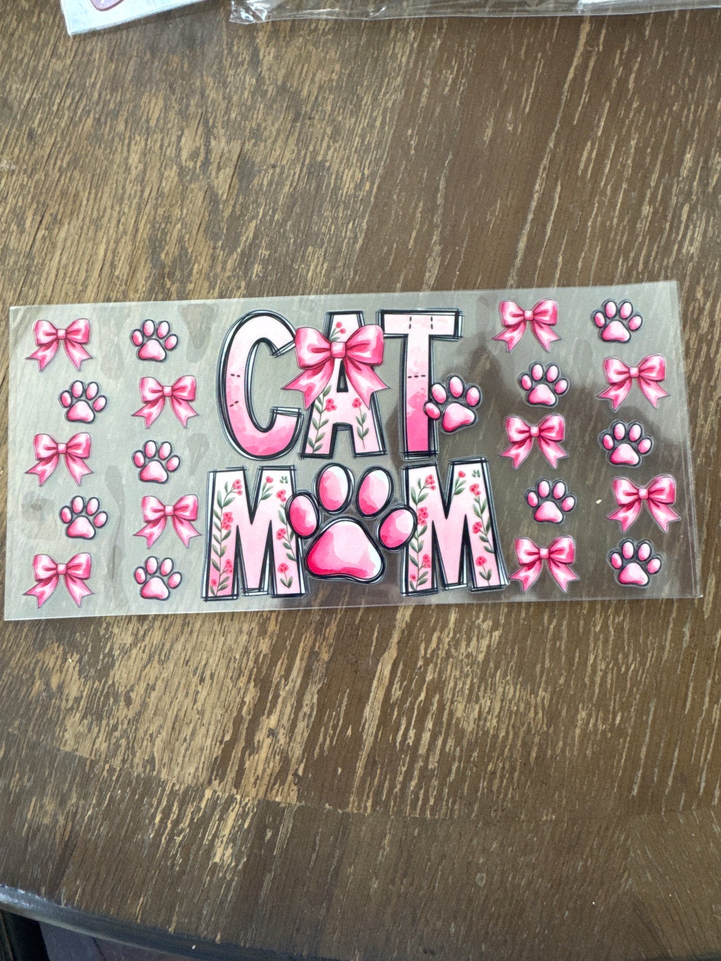 213 cat mom